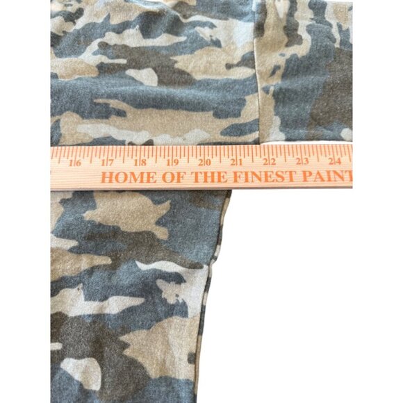 Chaser Camo Hoodie Size Large - Picture 8 of 11